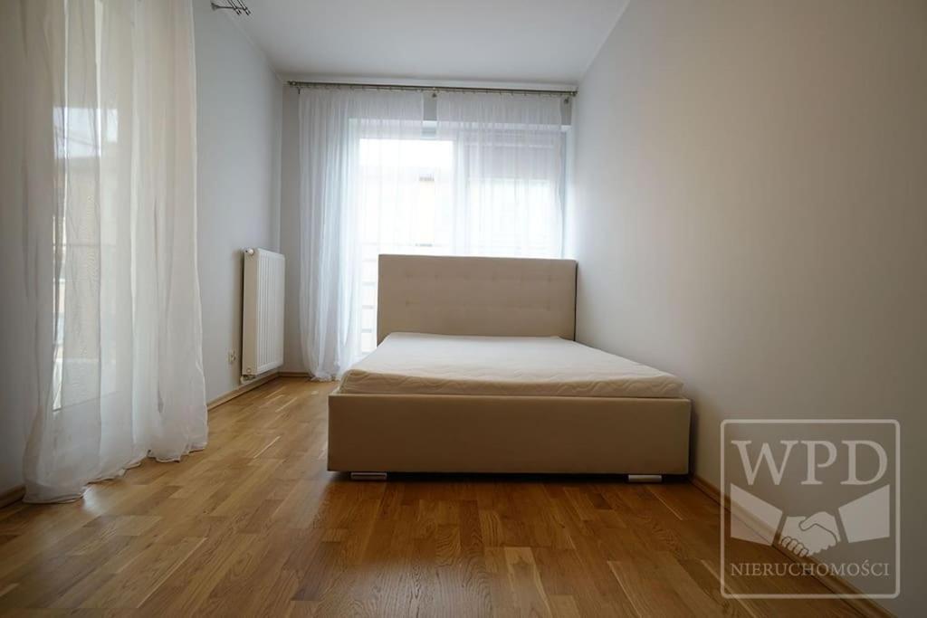 Big Apartment - Old Town - 3 Rooms - Private Parking Βρότσλαβ Εξωτερικό φωτογραφία